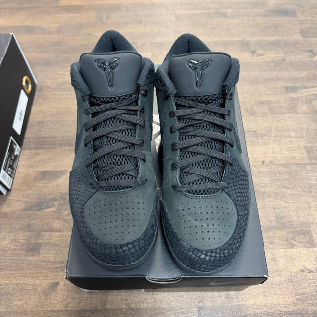 Gift of Mamba Kobe 4 Protro (USED)