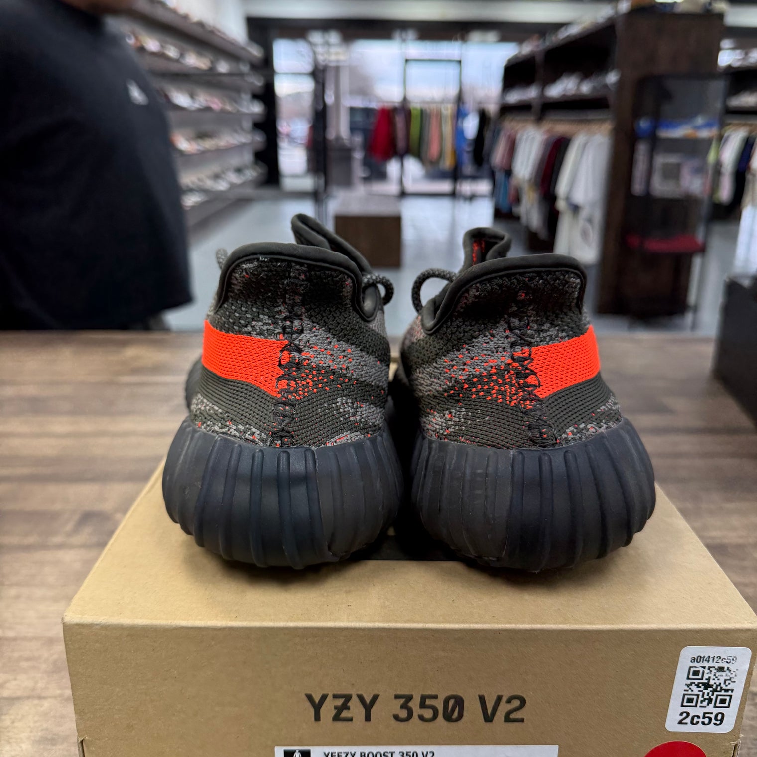 adidas Yeezy Boost 350 V2 Carbon Beluga (US 9.5) (USED)