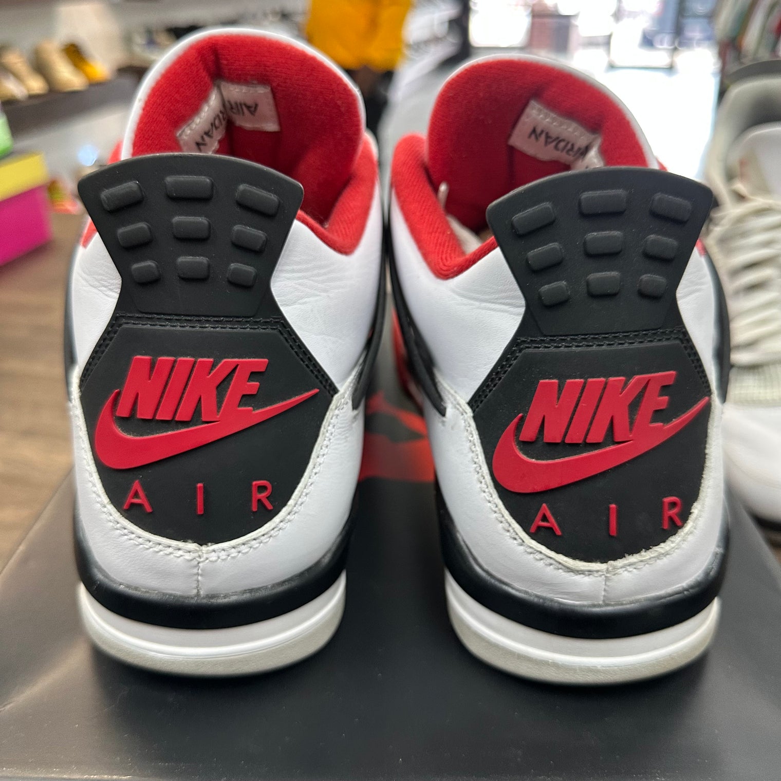 Fire Red Jordan 4 (2020) (USED)