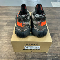 Carbon Beluga Yeezy 350 (USED)