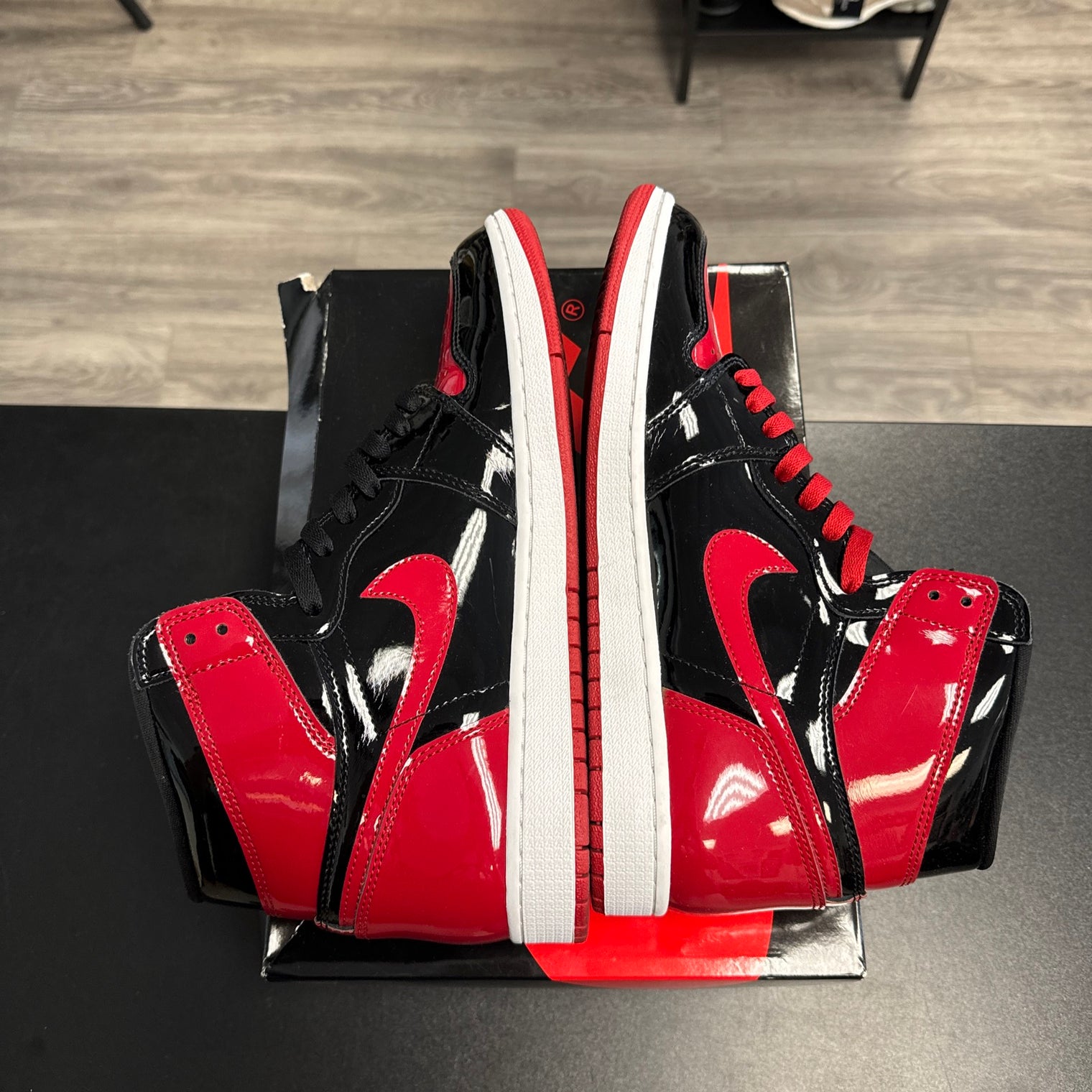 Patent Bred Jordan 1 High (USED)