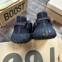 Black Static Yeezy 350 Non-Reflective (USED,Replacement Box)