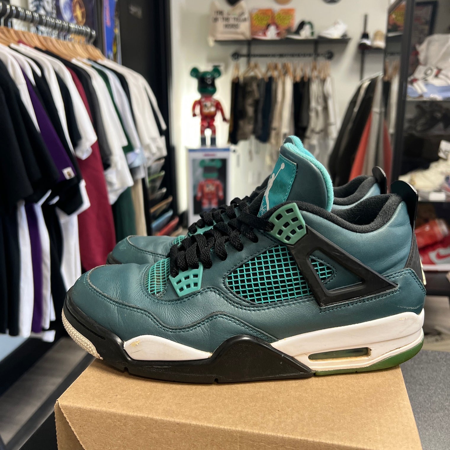 Jordan 4 Retro 30th Teal 2015 (USED, no box)