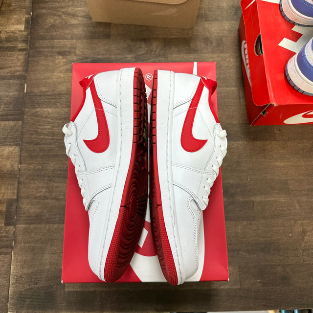 University Red Jordan 1 Low OG (USED)