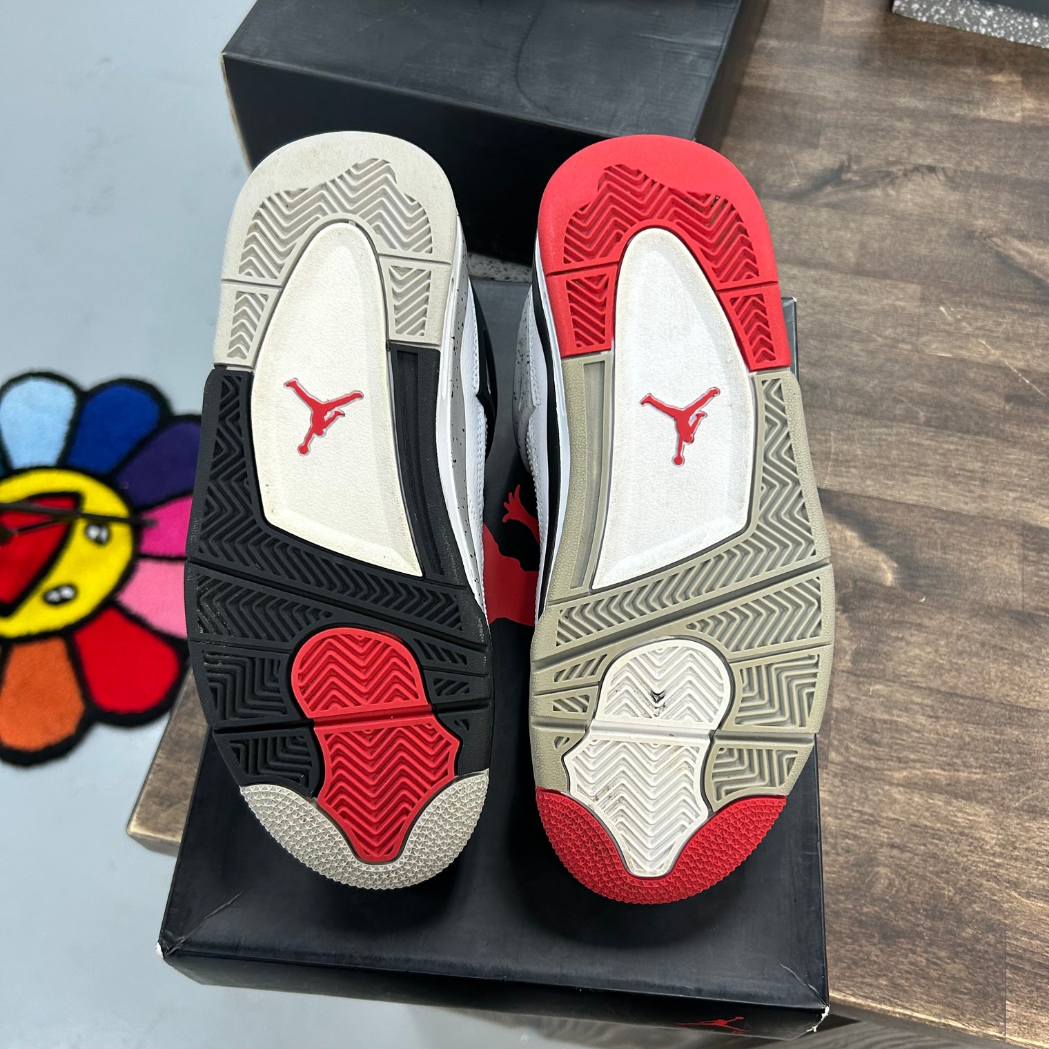 What the Jordan 4 Retro (USED)