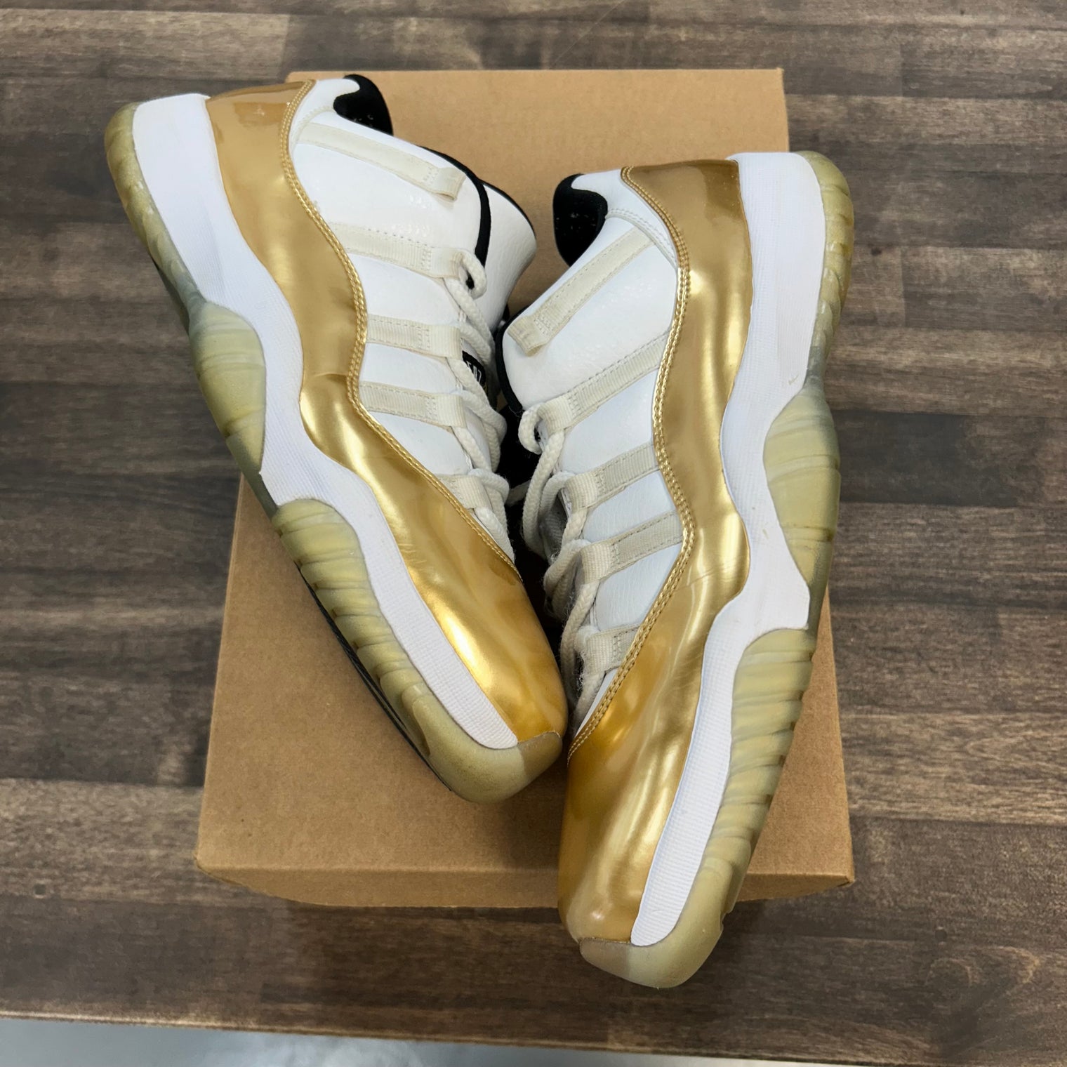 Closing Ceremony Jordan 11 Low (USED, No Box)