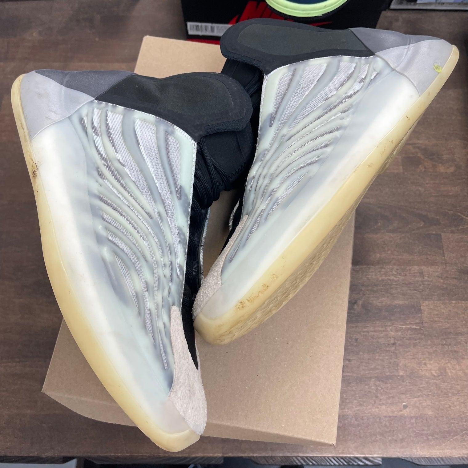 QNTM Yeezy BSKTBL (USED, No Box)