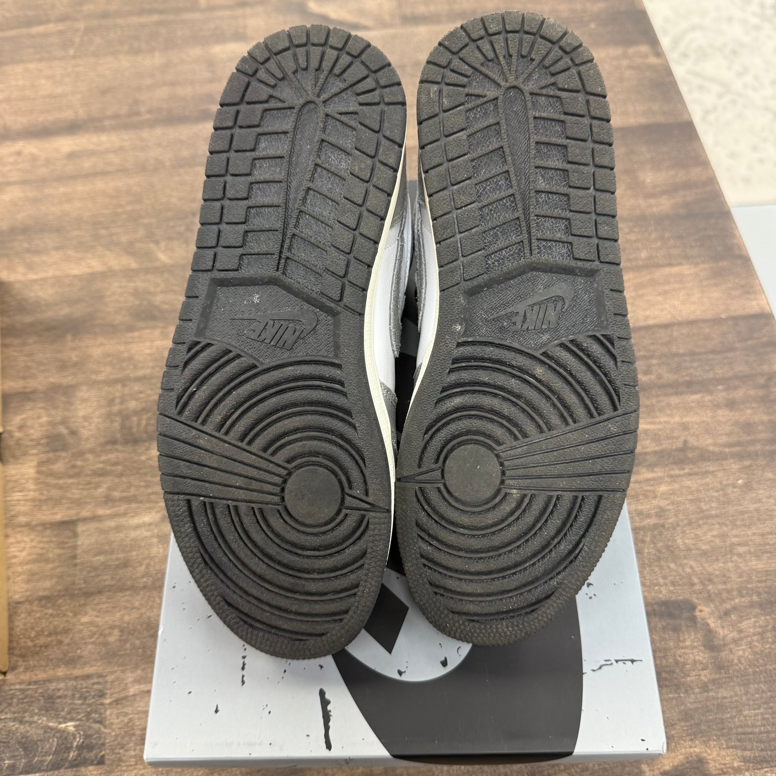Washed Black Jordan 1 High (USED)