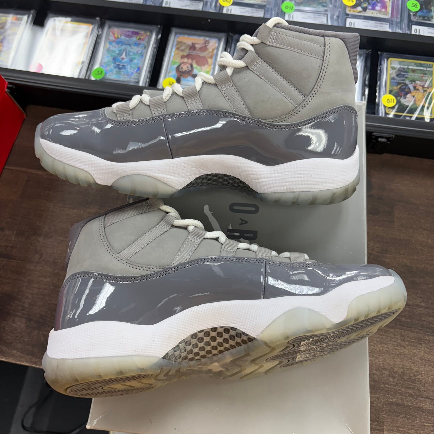 Cool Grey Jordan 11 (USED)