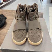 Chocolate Yeezy Boost 750 (USED)