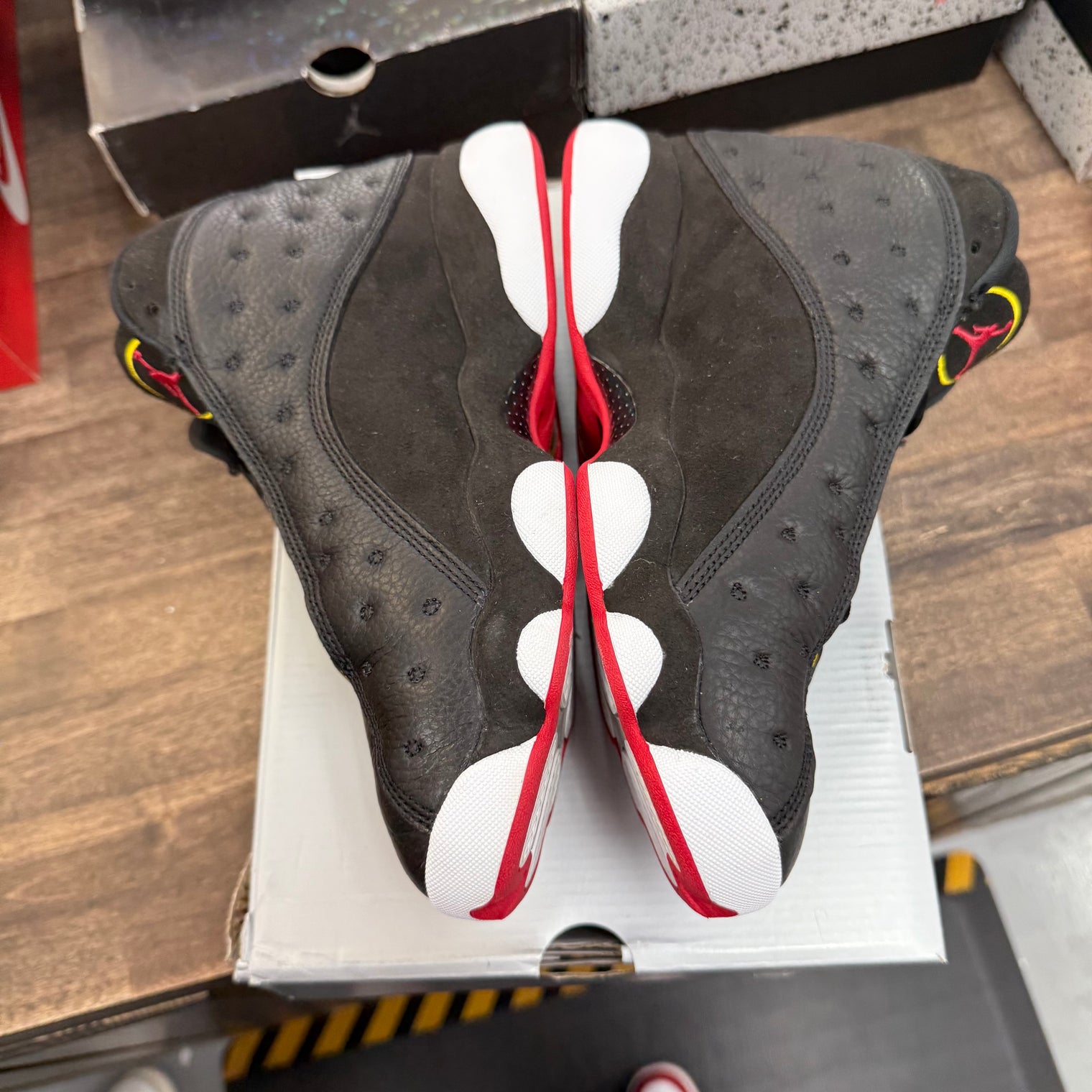 Playoff Jordan 13 Retro (2023) (USED)