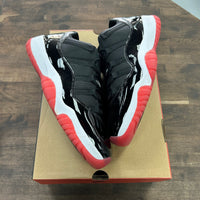 Bred Jordan 11 Retro Low (USED)