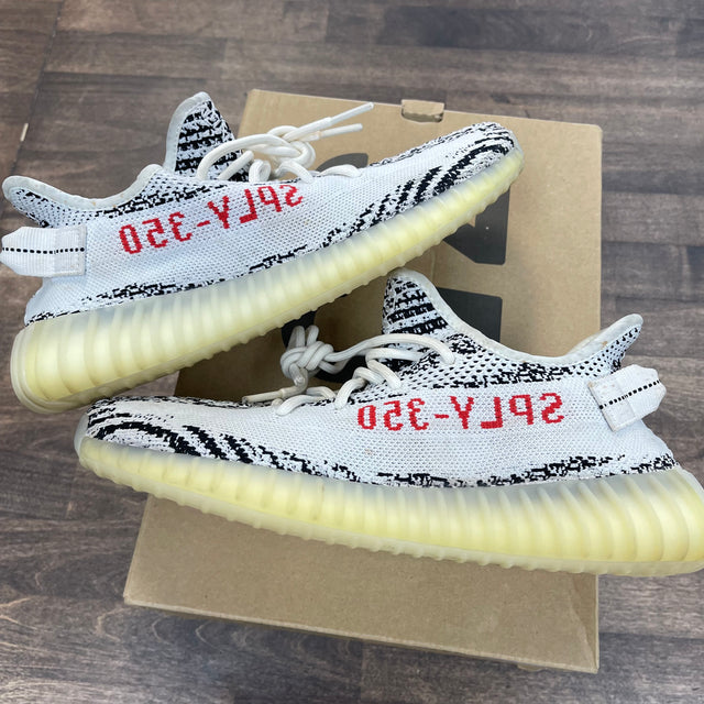 Zebra Yeezy 350 (USED)