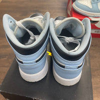 Ice Blue Jordan 1 Mid (2022) (GS) (USED)