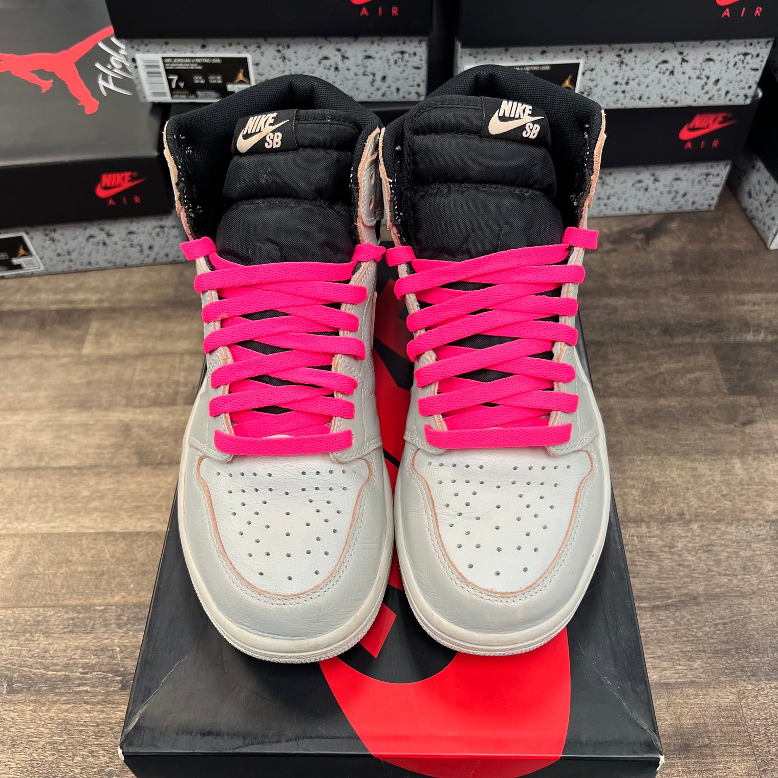 NYC to Paris Jordan 1 Retro High OG Defiant SB (USED)