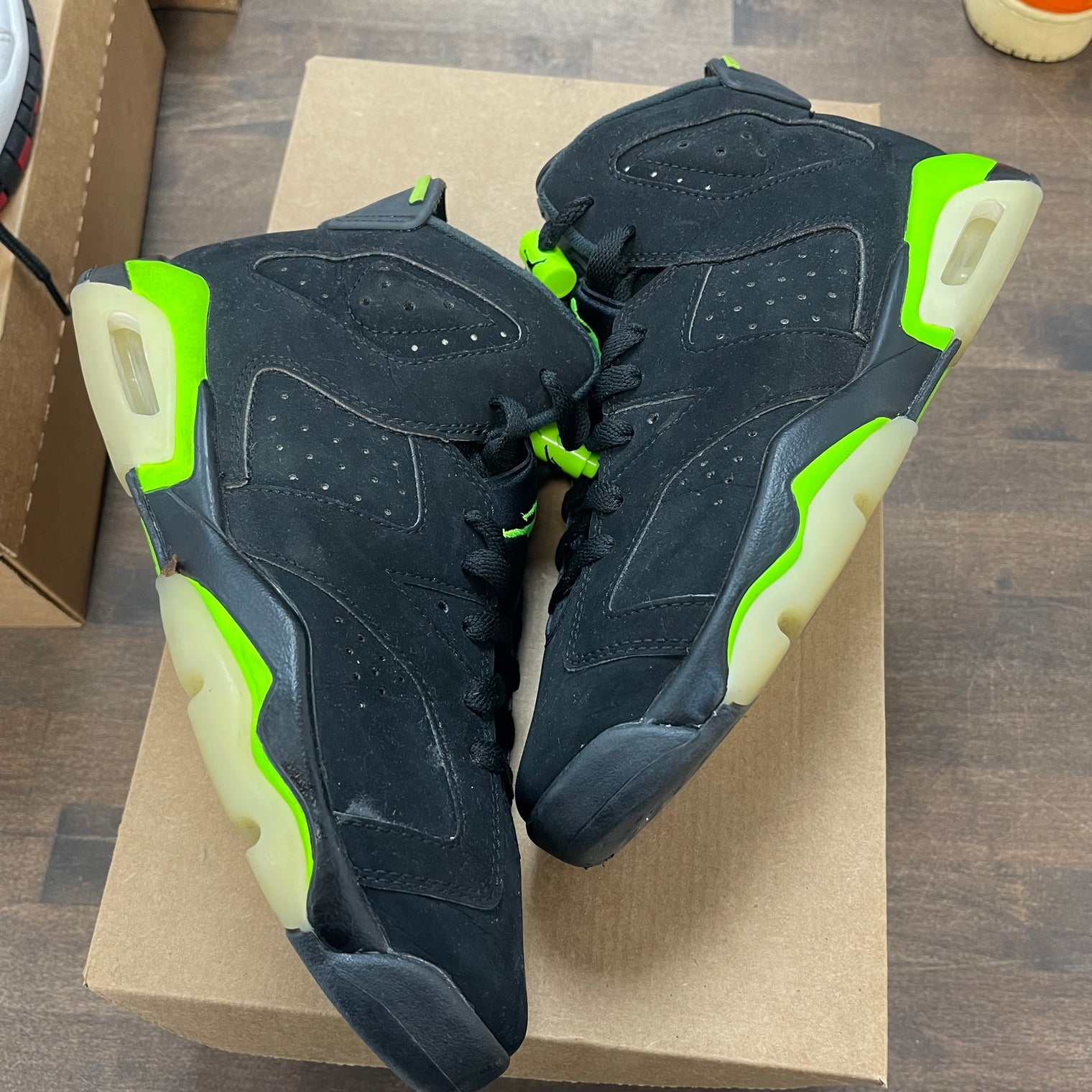 (GS) Electro Green Jordan 6 (USED,No Box)