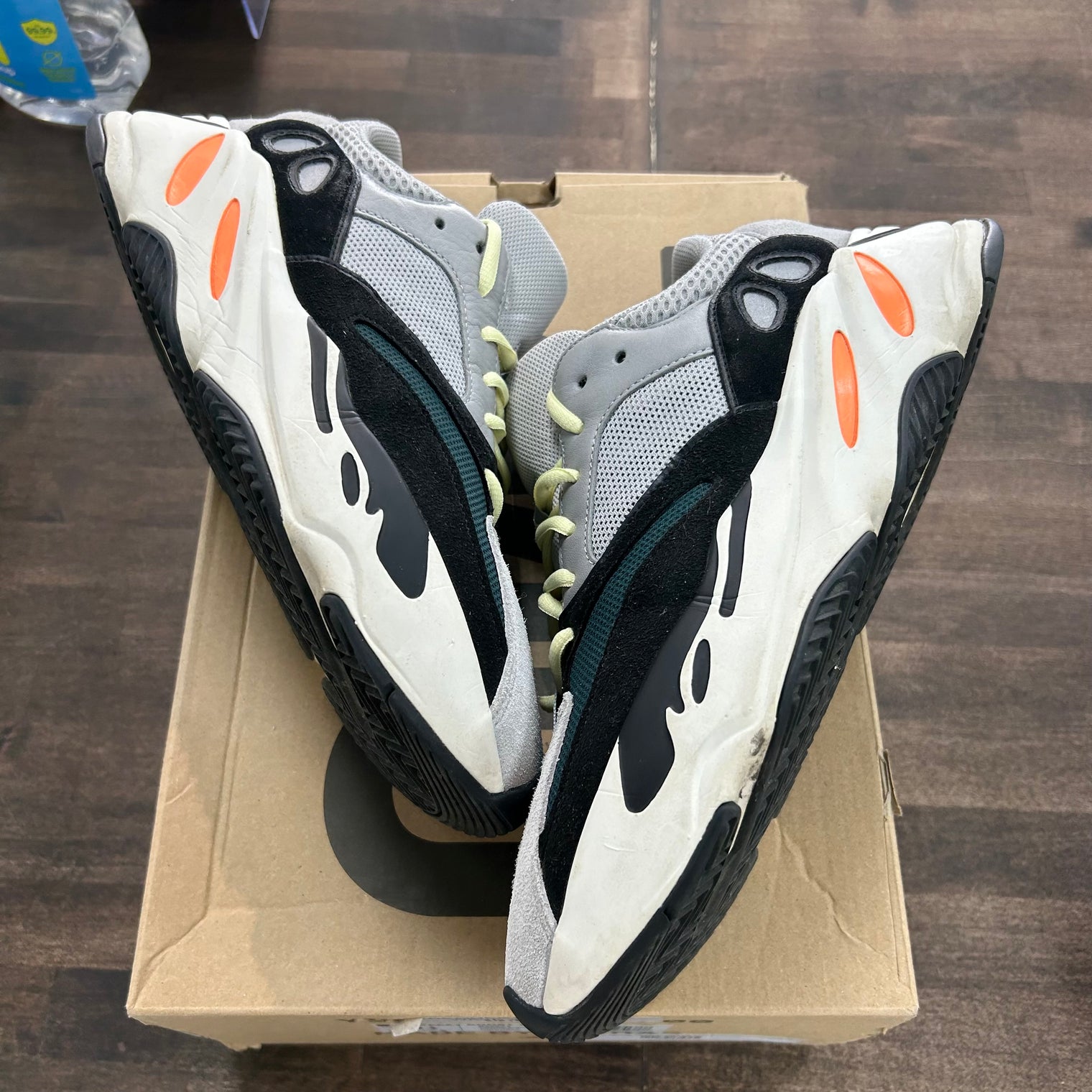 Wave Runner Yeezy 700 (USED)