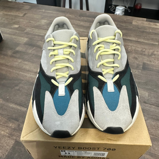 Wave Runner Yeezy 700 (USED)