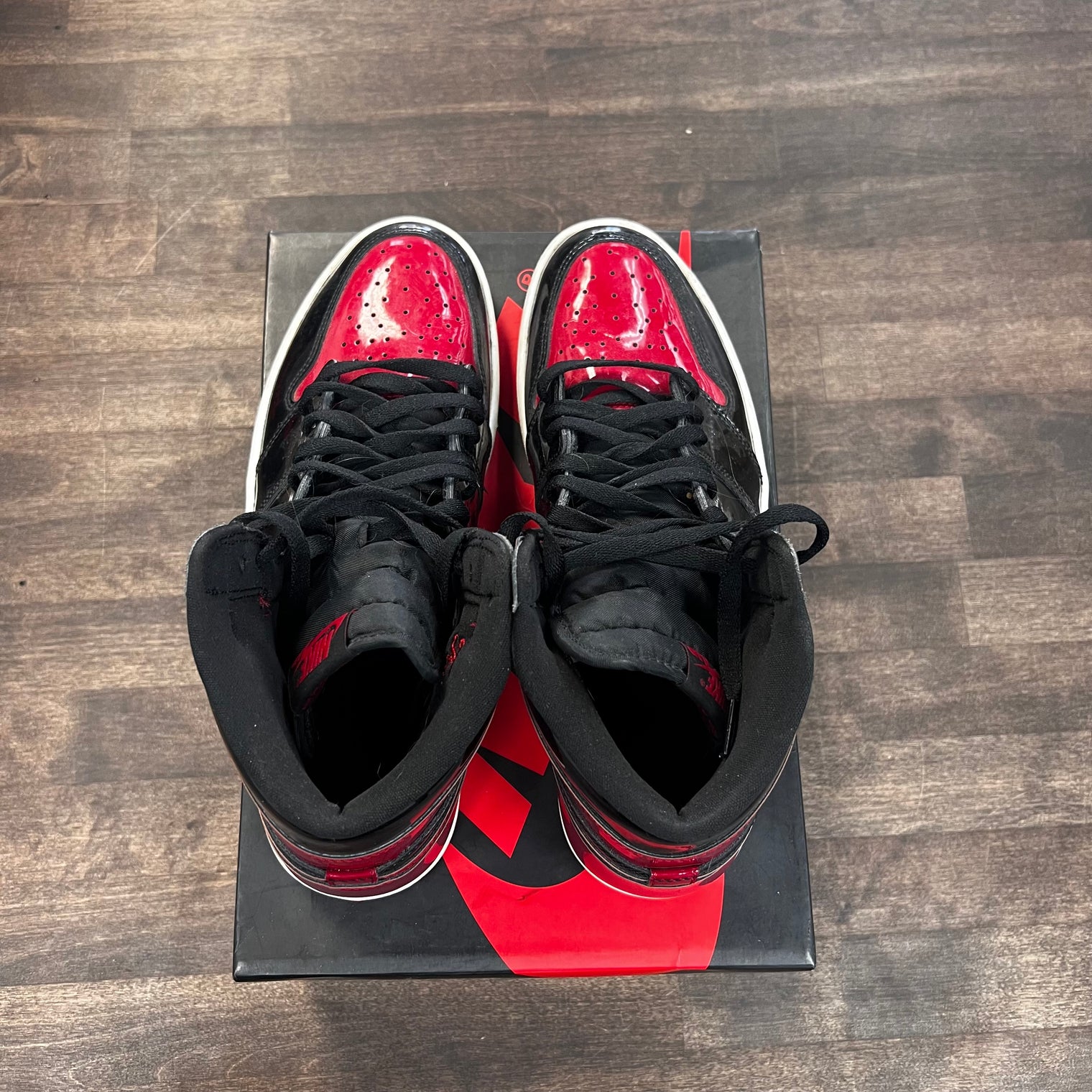 Patent Bred Jordan 1 High (USED)