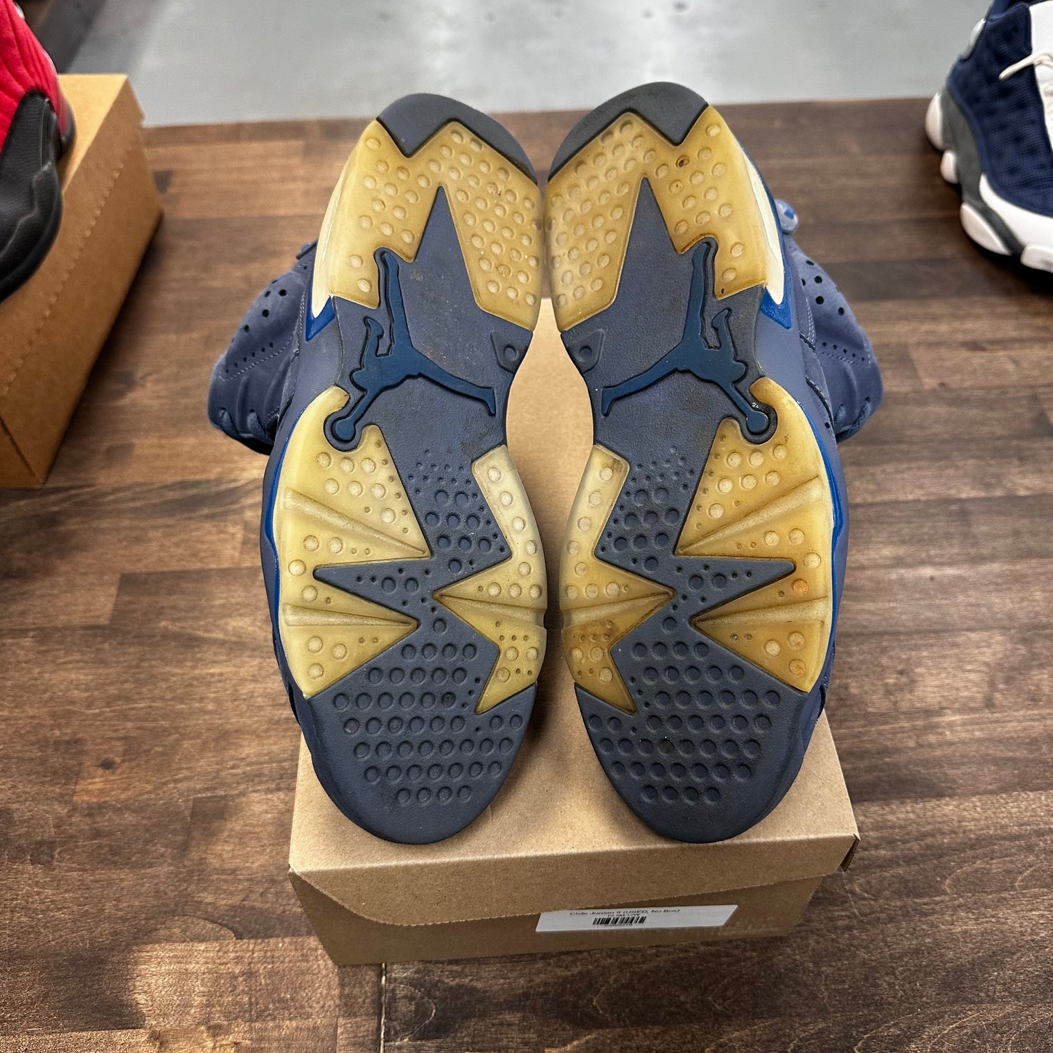Diffused Blue Jordan 6 (USED, No Box)