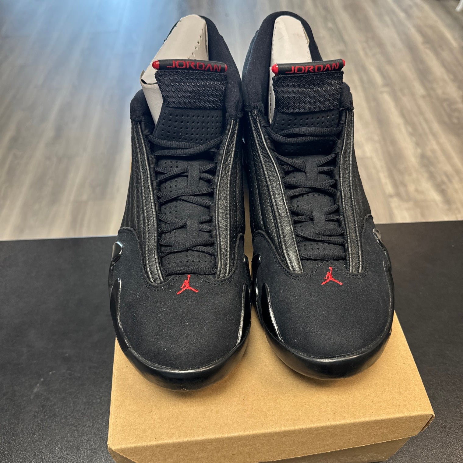 Last Shot Jordan 14 (Like new, no box)