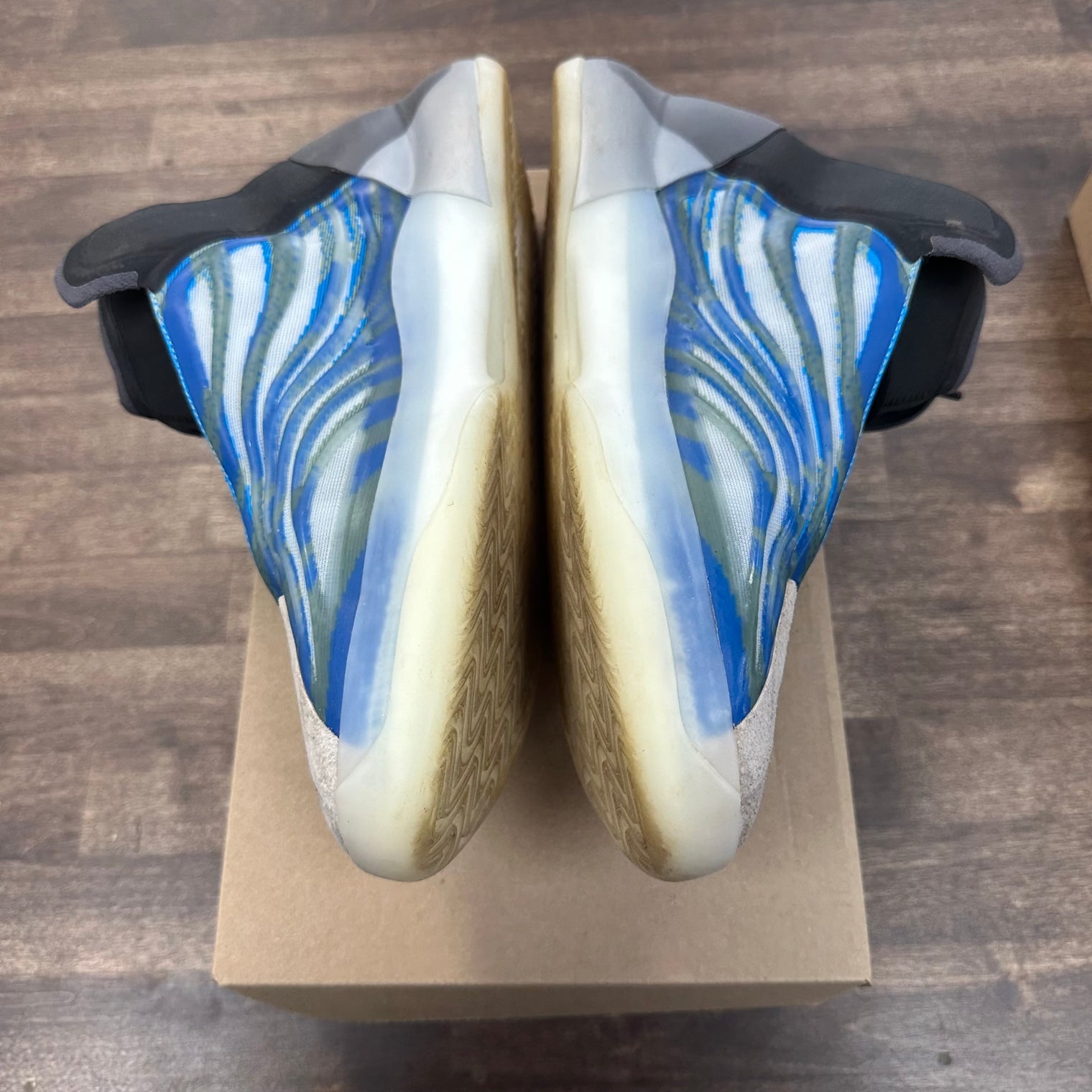 Frozen Blue Yeezy QNTM BSKTBL (USED, No Box)