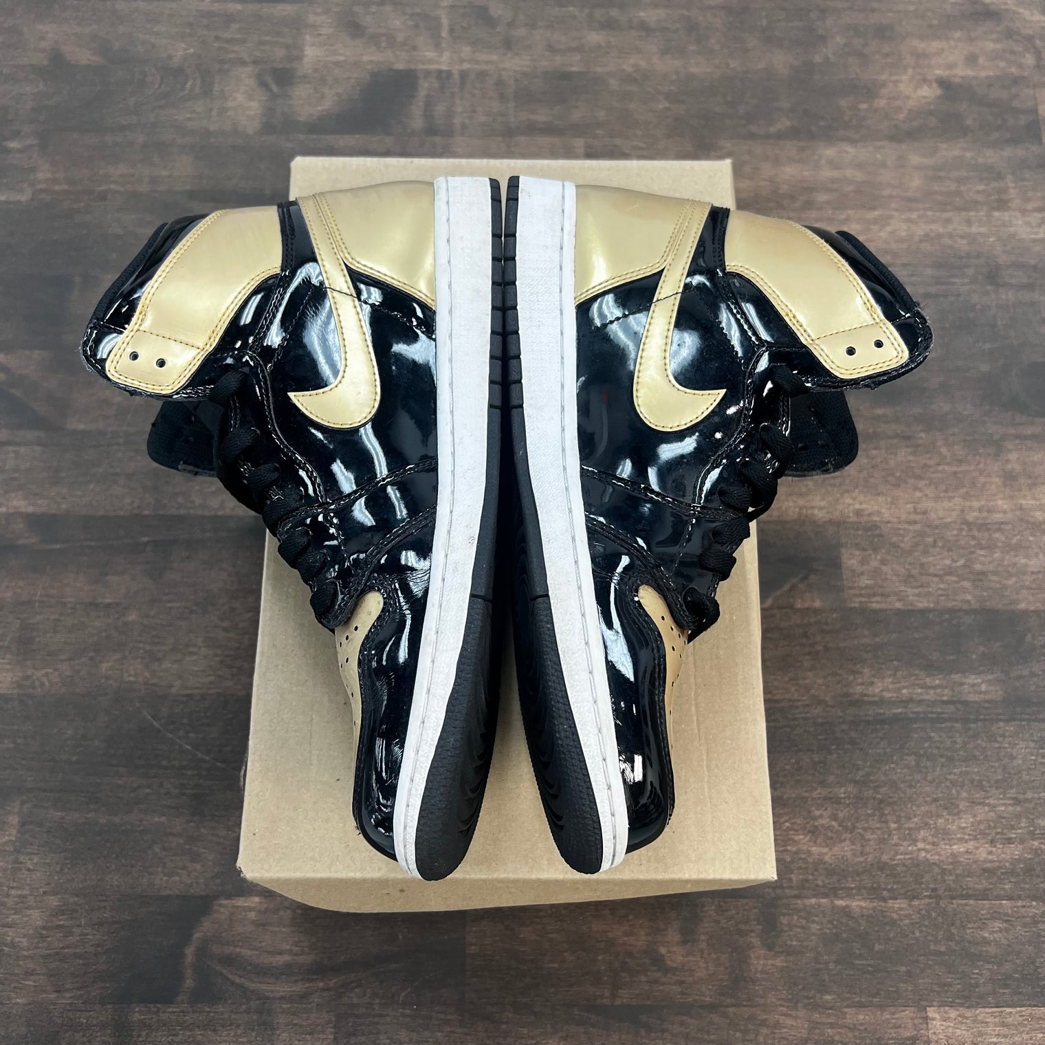Gold Toe Jordan 1 High (USED, No Box)