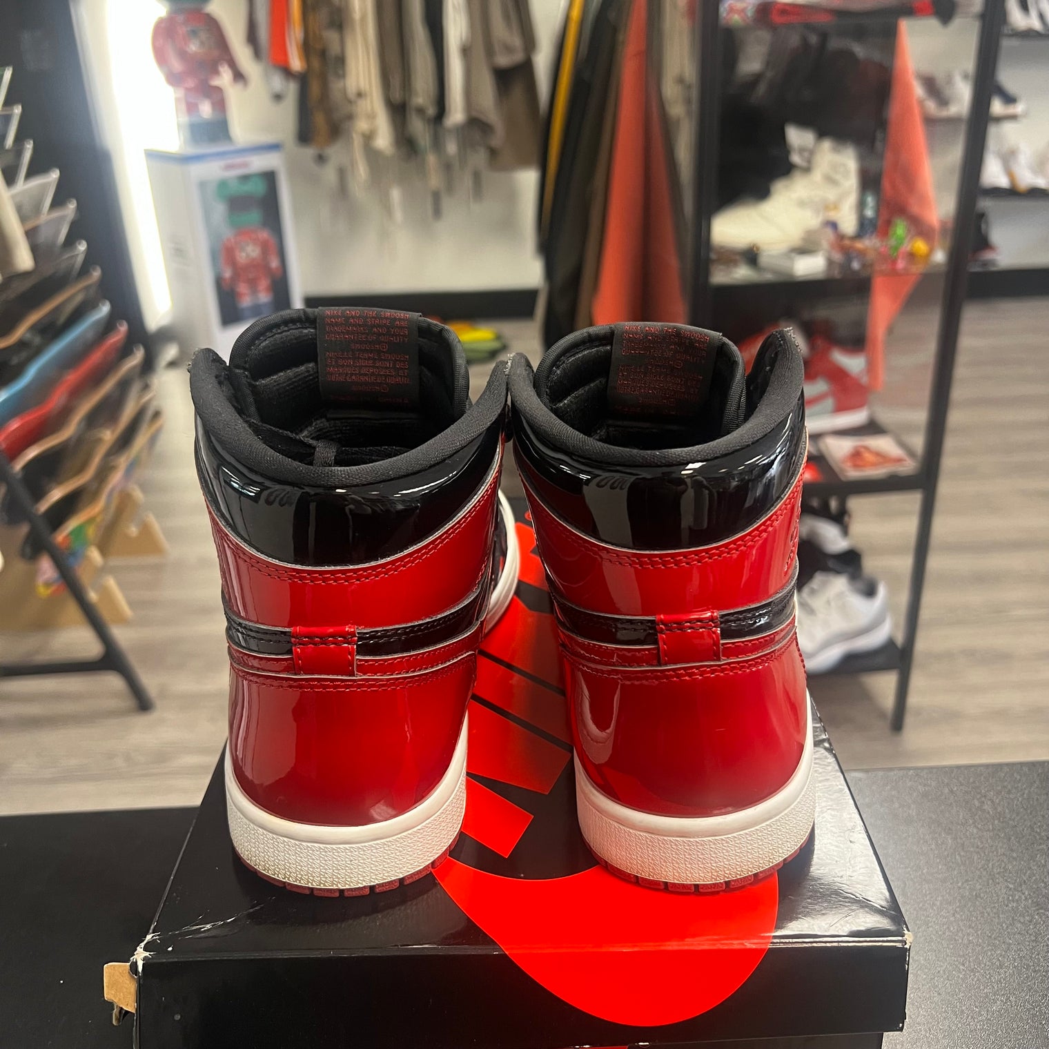 Patent Bred Jordan 1 High Retro OG (USED)
