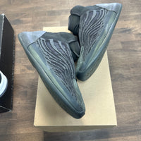 Onyx QNTM Adidas Yeezy (USED, No Box)