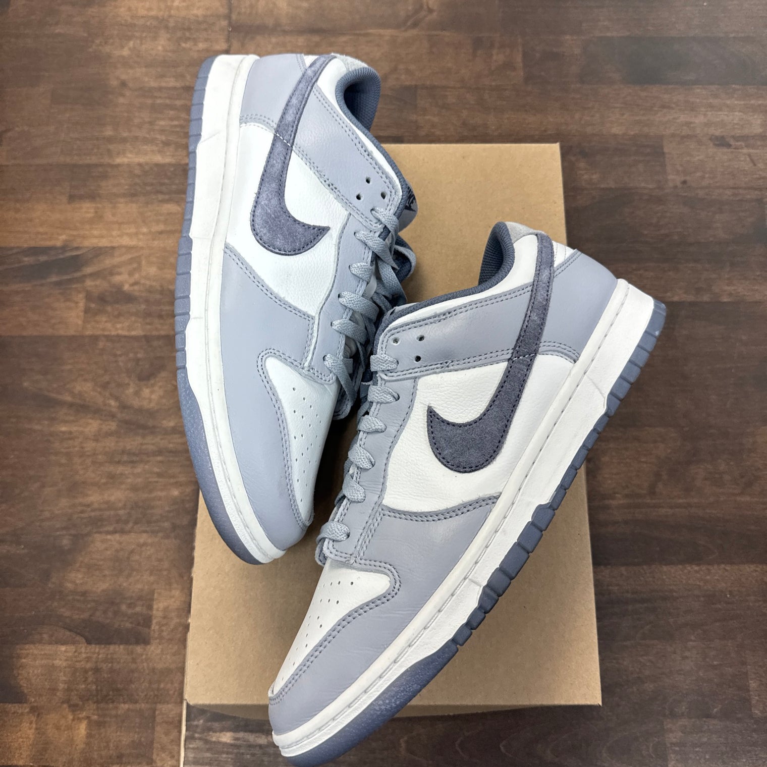 Light Carbon Dunk Low (USED, No Box)