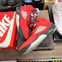 Raging Bull Jordan 5 Retro (USED)