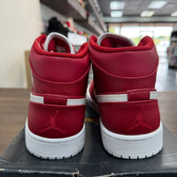 Gym Red Jordan 1 Mid 2.0 (USED)