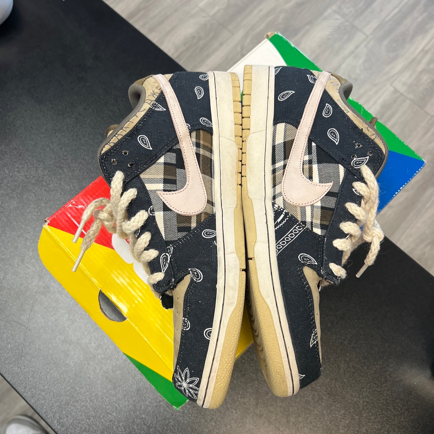 Nike Dunk Low Premium QS SB x Travis Scott Cactus Jack (USED)