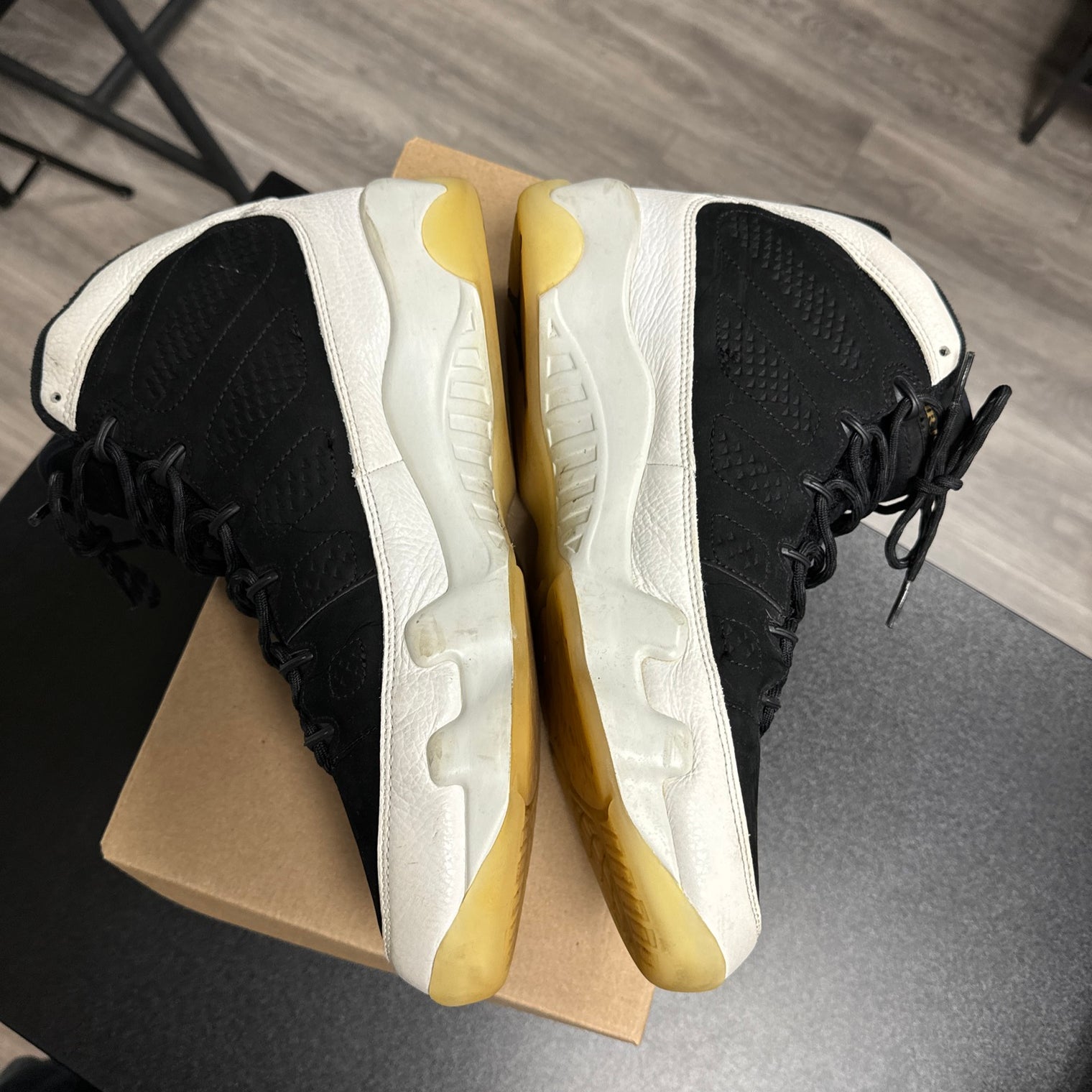 City Of Flight Jordan 9 (USED, no box)