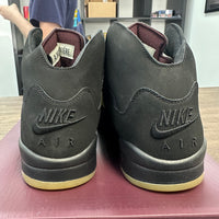 A Ma Maniere Dusk Jordan 5 (USED)