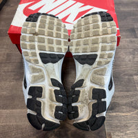 Metallic Platinum Black Nike Zoom Vomero 5 (GS) (USED)