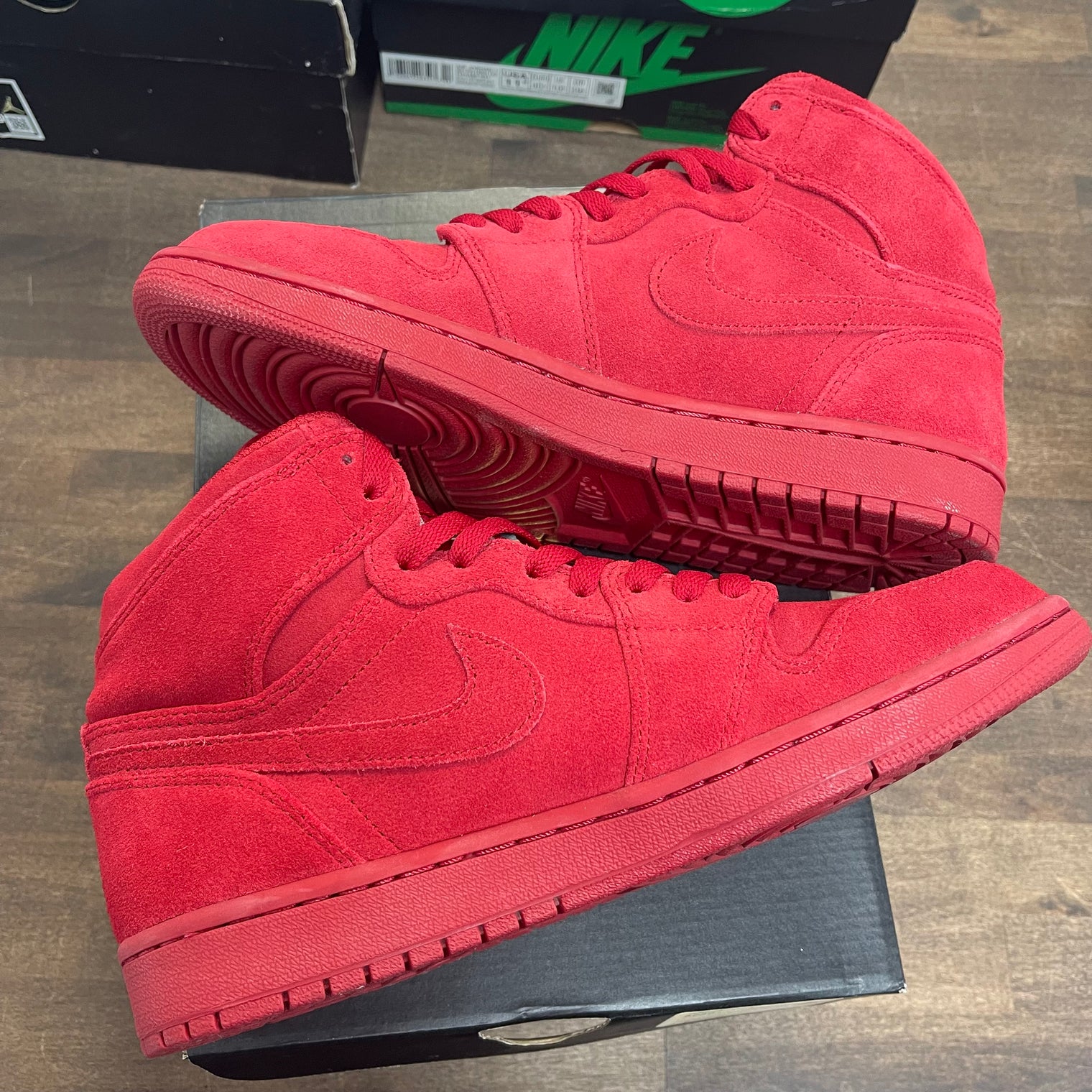 Red Suede Jordan 1 High (USED)