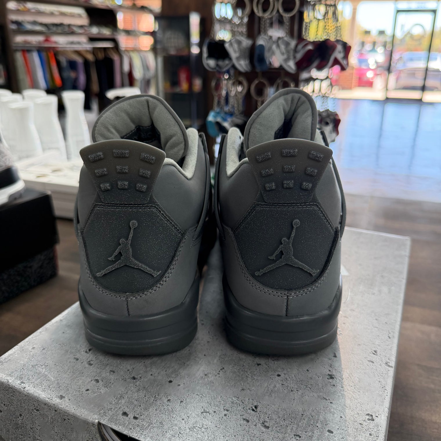 Wet Cement Jordan 4 Retro (USED)