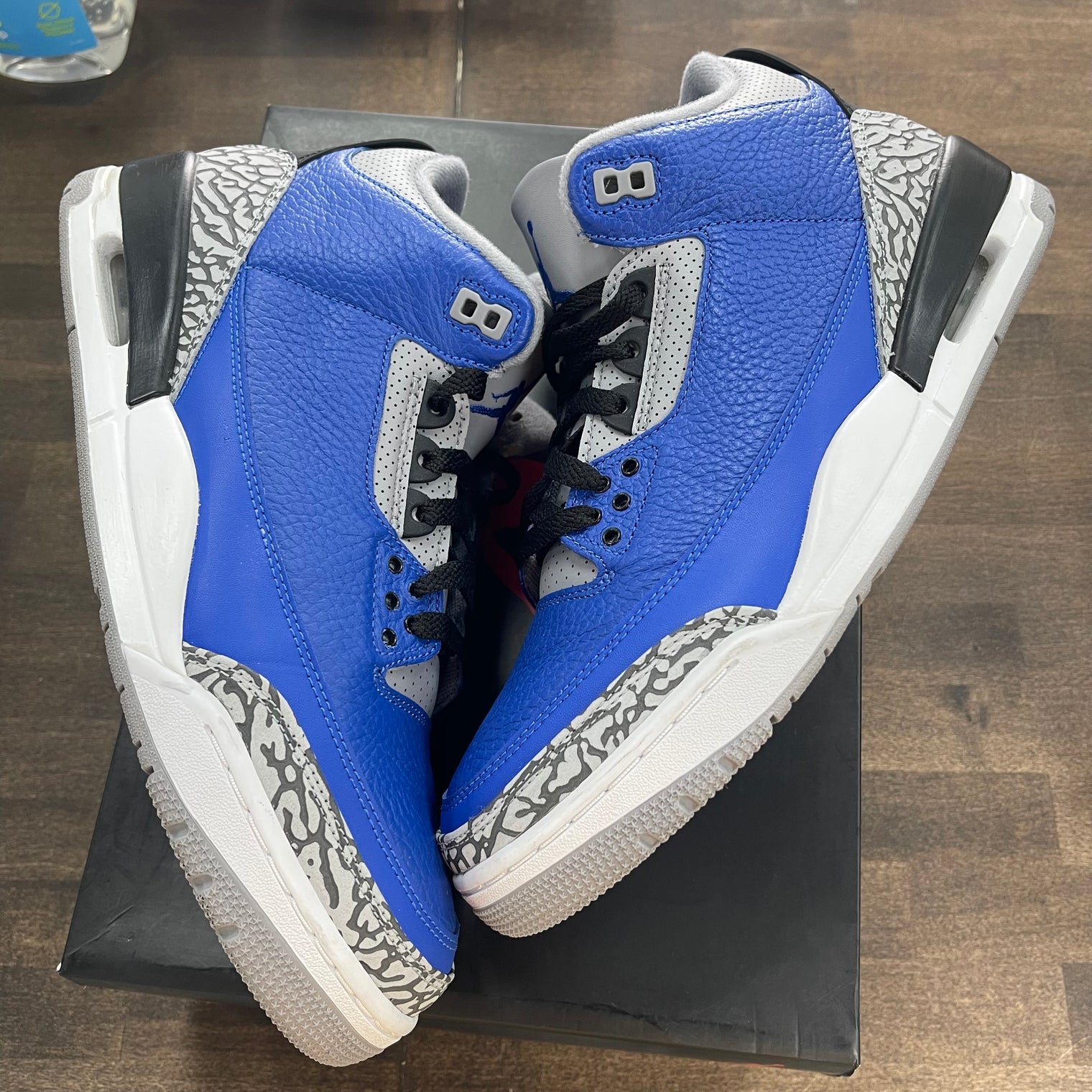 Varsity Royal Jordan 3 (USED)