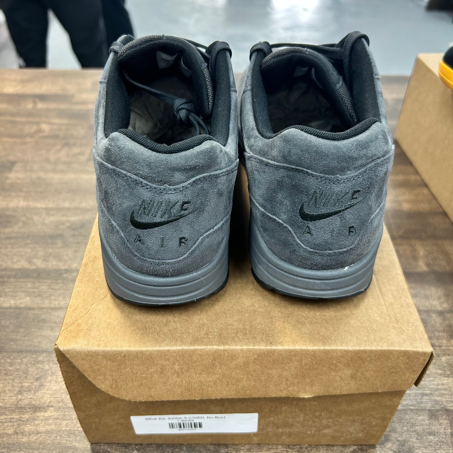 Anthracite Air Max 1 (2018) (USED, No Box)