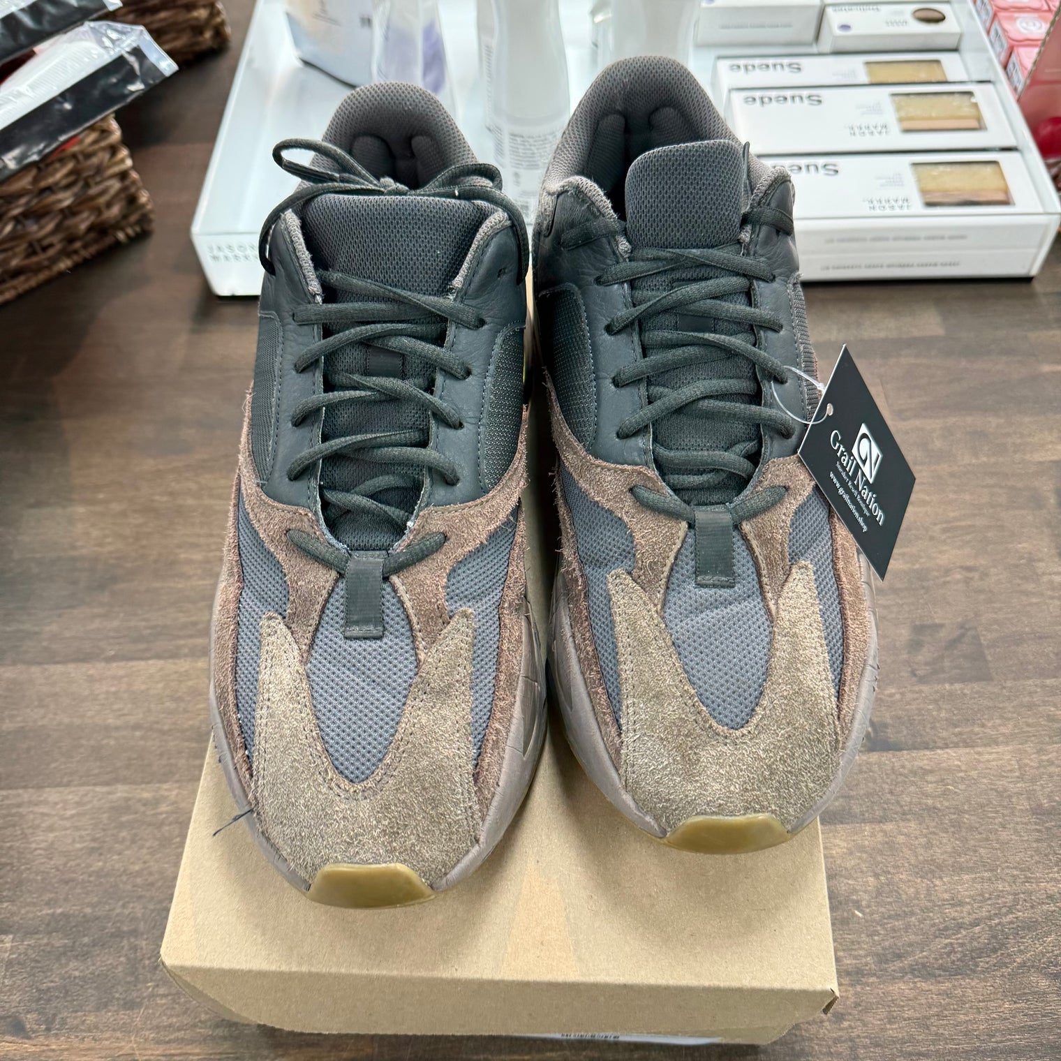 Mauve Yeezy 700 V1 (USED, No Box)