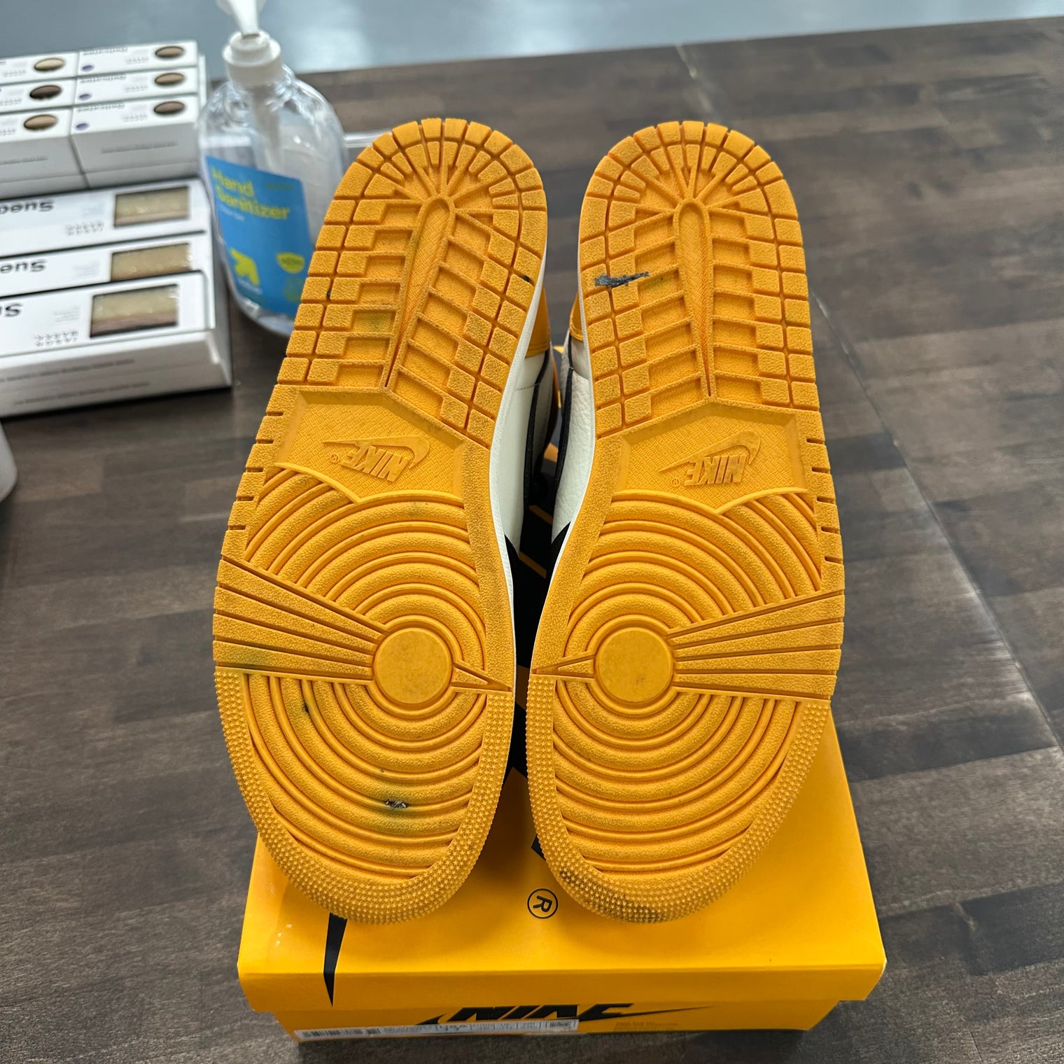 Jordan 1 High Yellow Toe (USED)