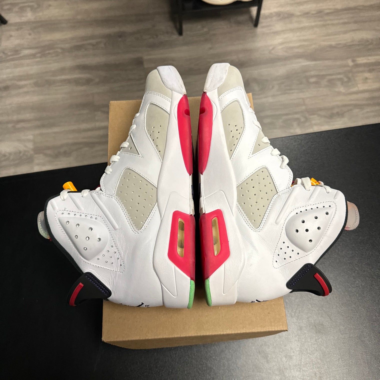 Hare Jordan 6 (USED, No Box)