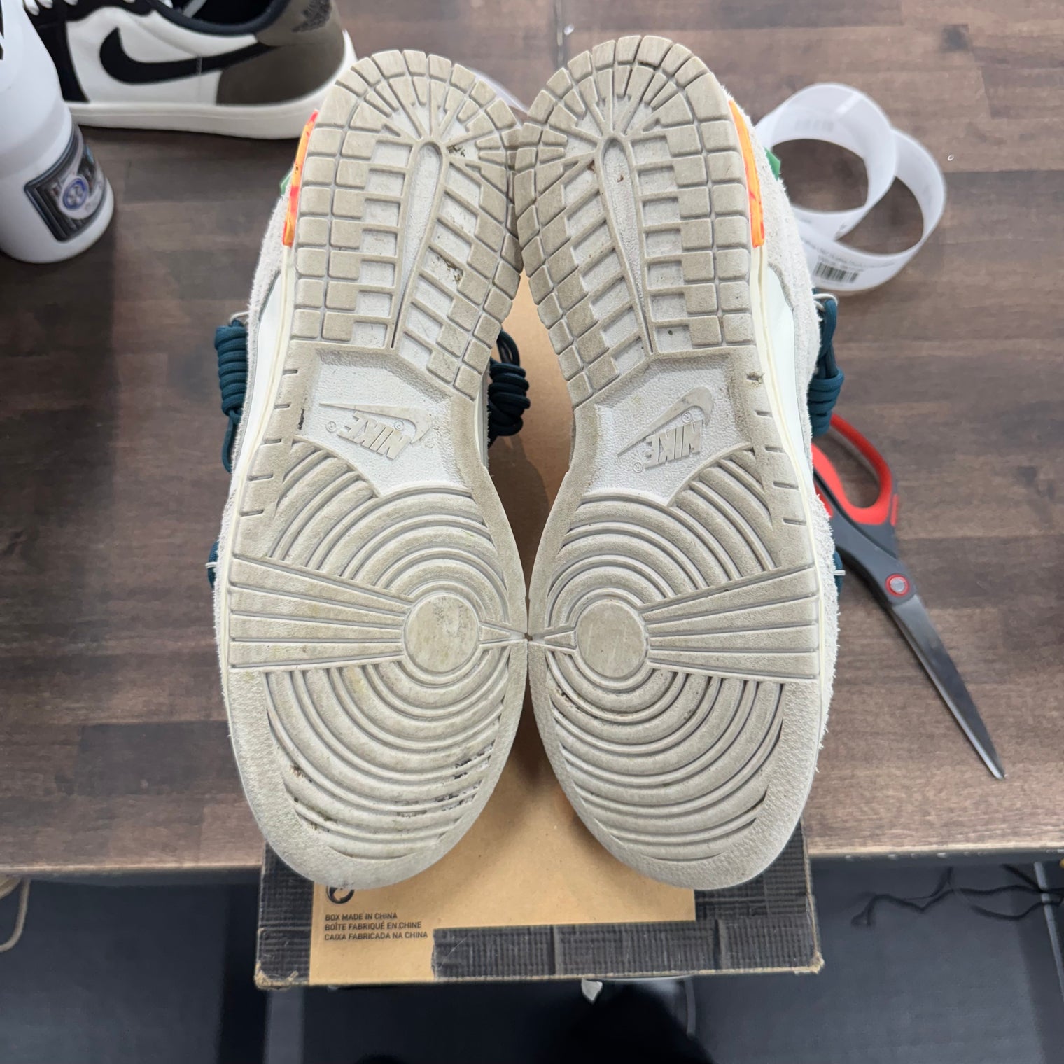 Lot 16 of 50 Of-White Dunk low (USED, No Lid)