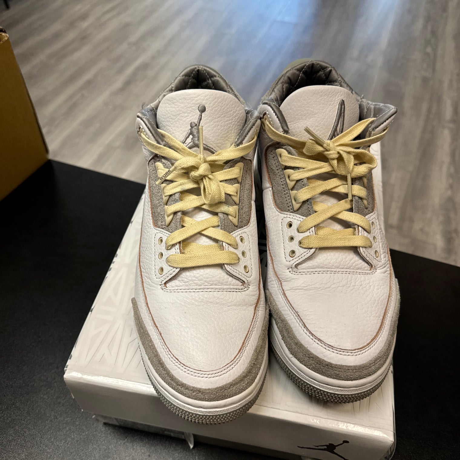 Jordan 3 Retro SP A Ma Maniere (USED)