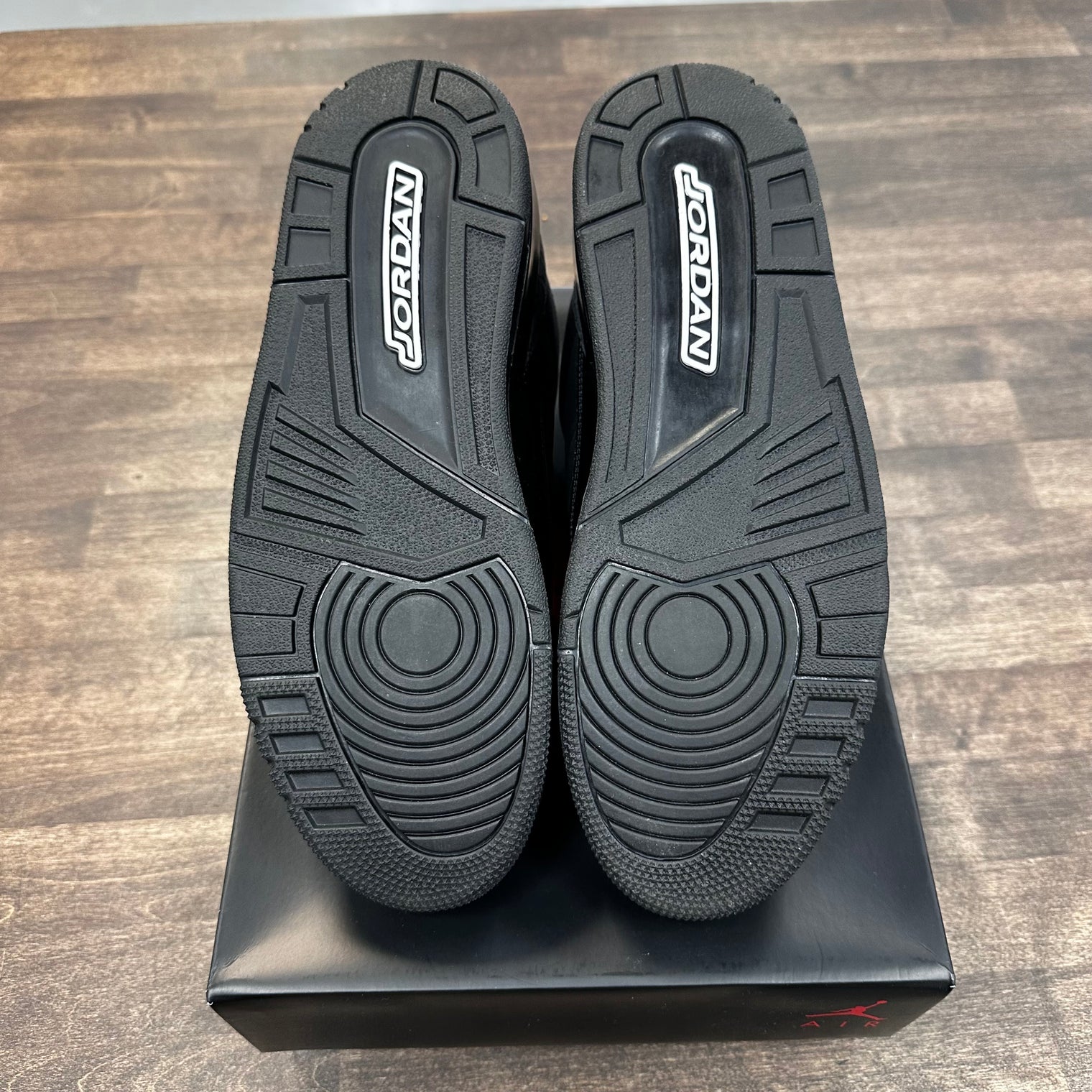 Black Cat Jordan 3 (2025) (USED)