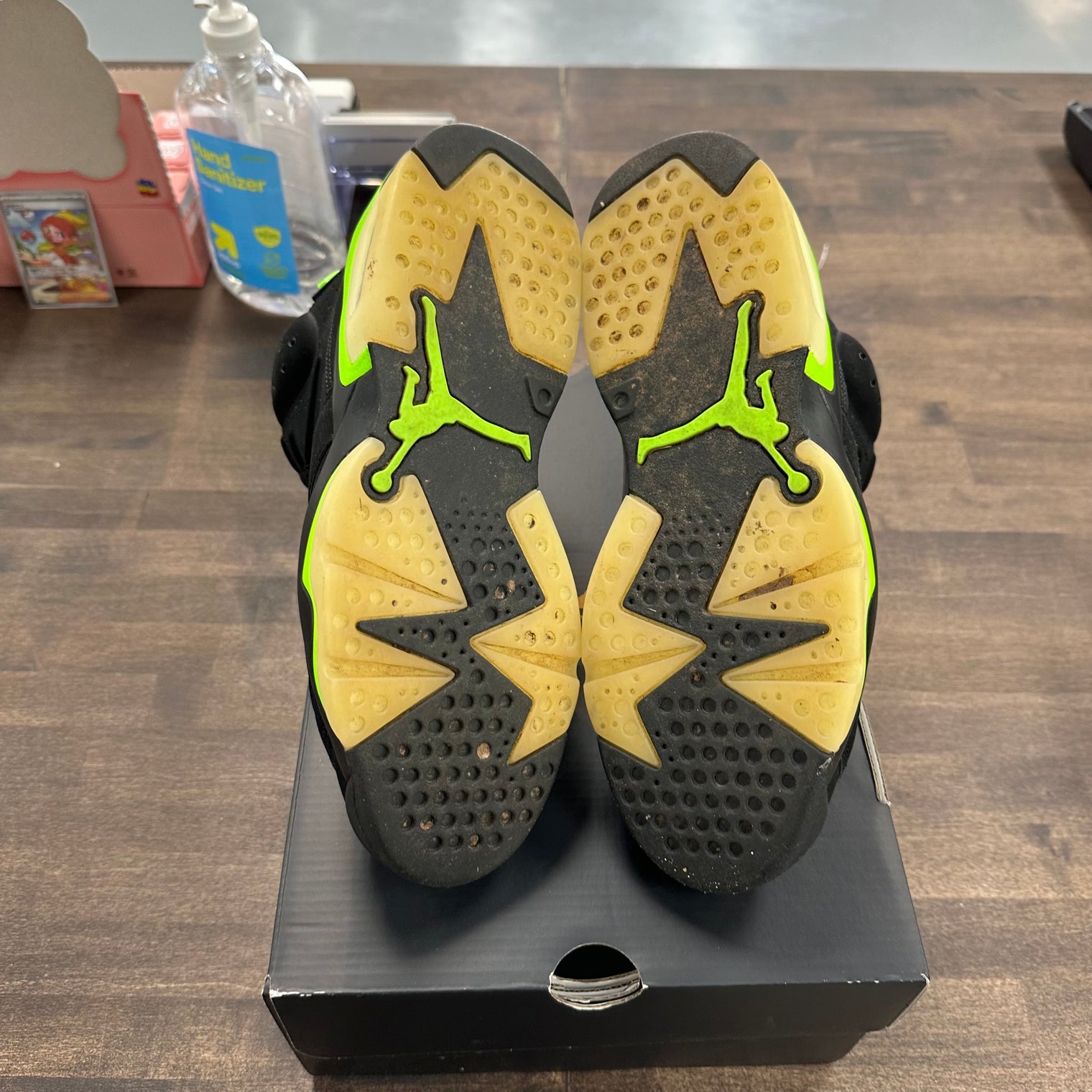 Electro Green Jordan 6 (USED,No Box)