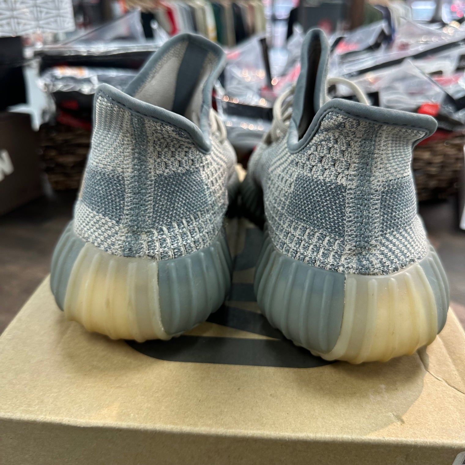 Israfil Yeezy 350 (USED, replacement box)