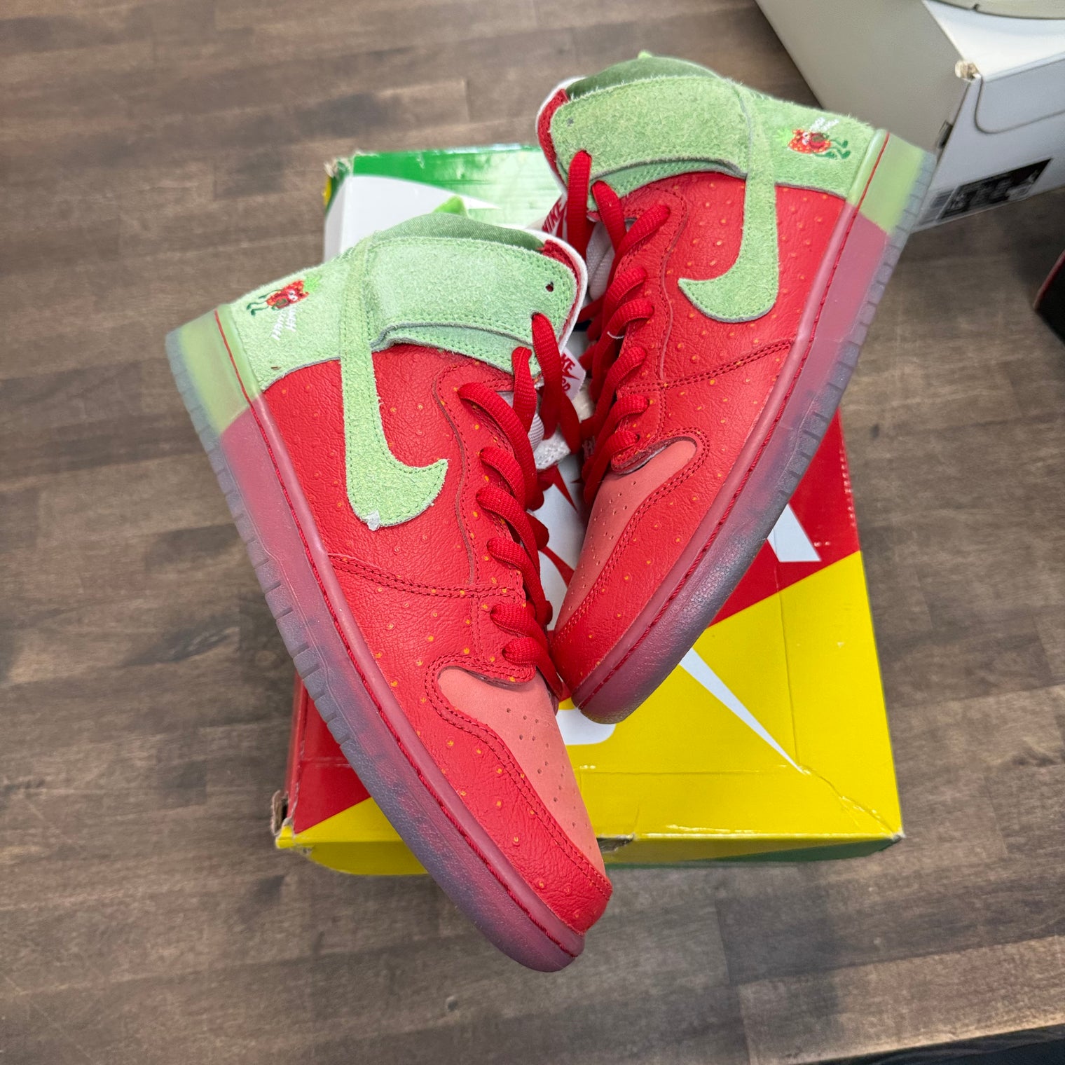 Strawberry Cough Nike SB Dunk High (Lightly Worn)