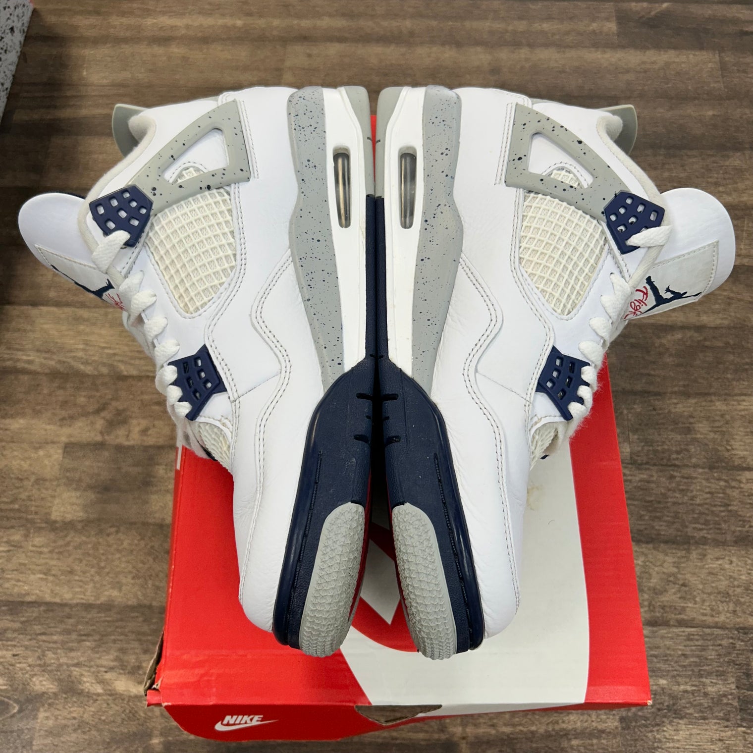 Midnight Navy Jordan 4 Retro (USED, Replacement Box)